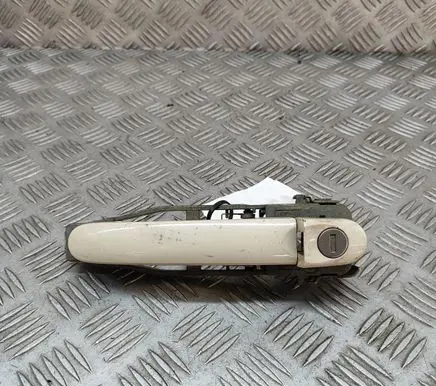 Volkswagen New Beetle Front door exterior handle 1C0837886