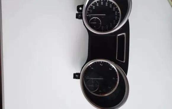 Mercedes-Benz ML W166 Speedometer (instrument cluster) A1669002605