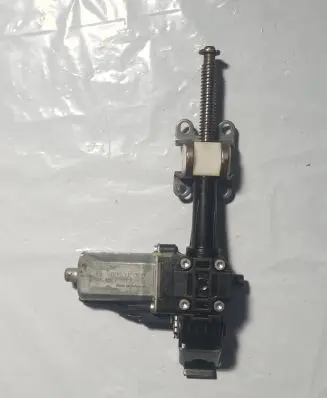 Mercedes-Benz SL R230 Seat adjustment motor 0390201946 AHC12V