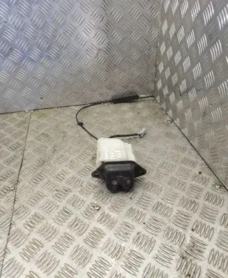 Honda FR-V Loading door lock 