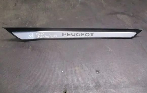 Peugeot 607 Rear sill (body part) 9629149377