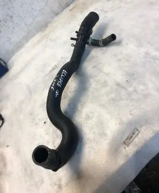 Mitsubishi Eclipse Cross Engine coolant pipe/hose