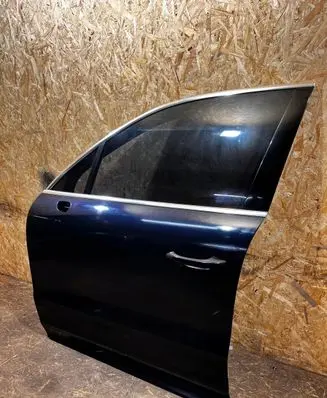 Porsche Cayenne (9Y0 9Y3) Front door