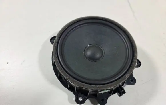 Tesla Model Y Front door speaker 1079744-00-E