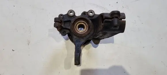 Ford Focus Front wheel hub spindle knuckle AV613K170
