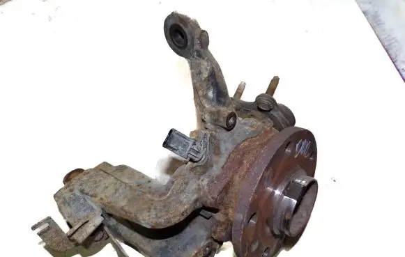Volkswagen Caddy Front wheel hub spindle knuckle