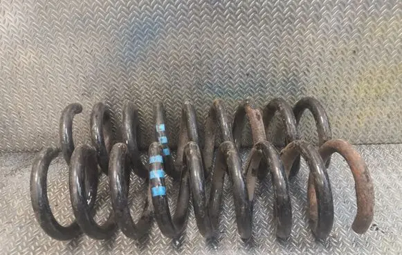Mercedes-Benz C W203 Set of springs and shock absorbers (Front and rear)