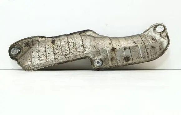 Lexus LS 400 Exhaust heat shield 