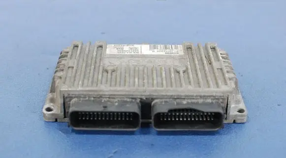 Citroen Xsara Picasso Engine control unit/module ECU S118047556B