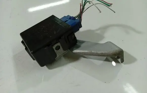 Toyota Yaris Other control units/modules 8281052050