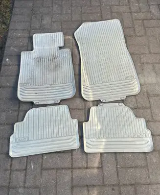 BMW 1 E82 E88 Front floor mat 0439164 51470439164 51470439165
