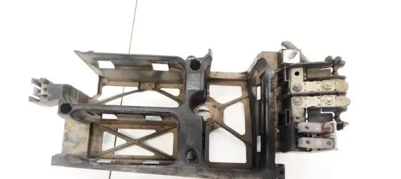 Battery box tray