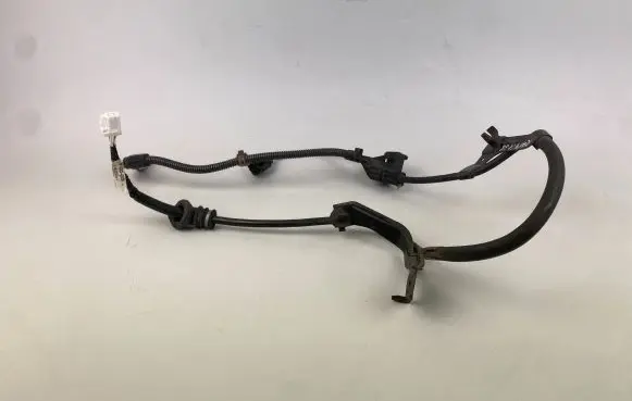 Toyota RAV 4 (XA50) Rear ABS sensor wiring 890C042020