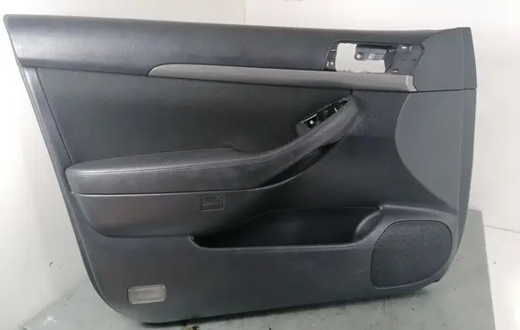 Toyota Avensis T250 Front door card panel trim 6762005520
