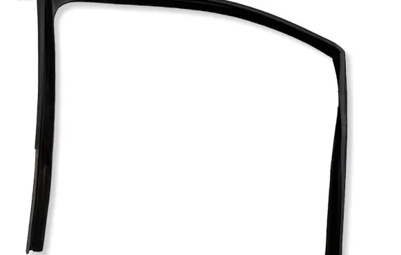 Volkswagen Amarok Rubber seal front door window/glass 