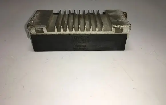 Glow plug pre-heat relay