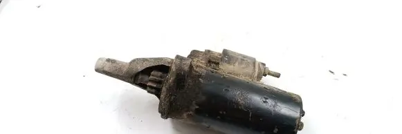Volkswagen PASSAT B5 Starter motor 05K911023H 0200109021