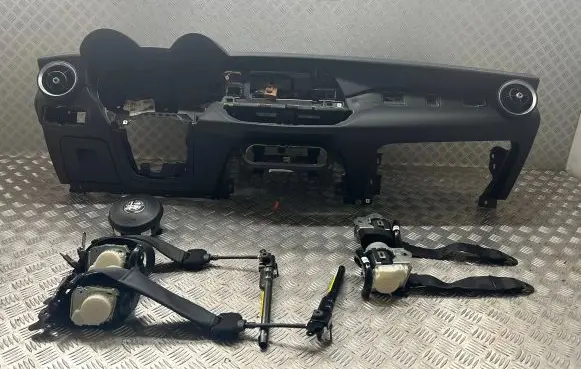 Alfa Romeo Stelvio Dashboard