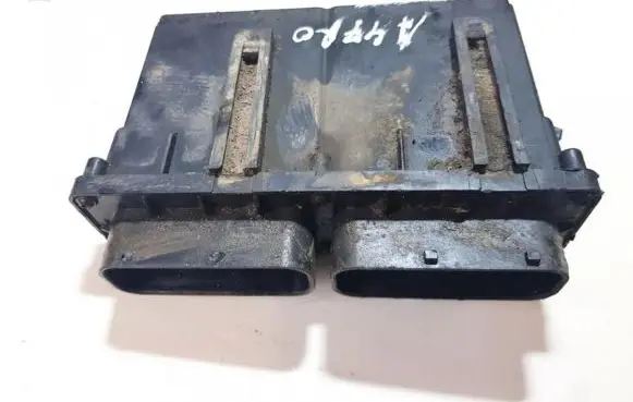 Coolant fan relay