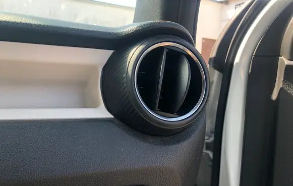 Suzuki Ignis Dashboard side air vent grill/cover trim