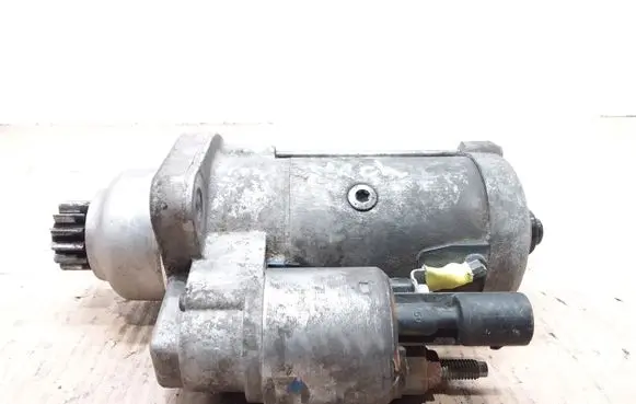 Volkswagen PASSAT B7 Starter motor 02M911024G
