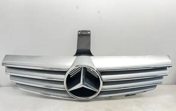 Mercedes-Benz CLK A209 C209 Front bumper upper radiator grill A2098800023