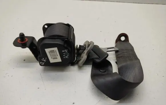 KIA Sportage Rear seatbelt 898101F000 8982101F000 041201
