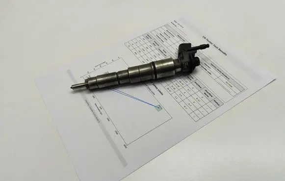 BMW 5 E60 E61 Fuel injector 0445115048 7792721 0445115
