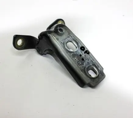 Chevrolet Camaro Front door upper hinge