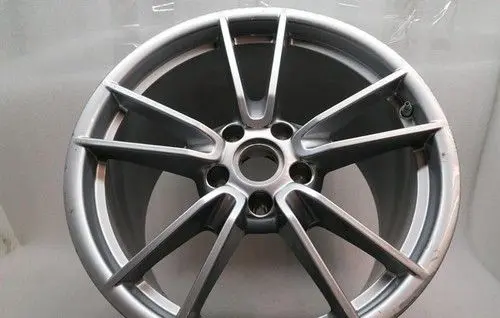 Porsche 911 992 R20 alloy rim 992601025A