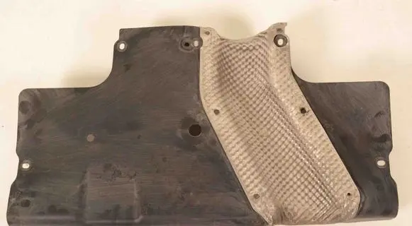 Mercedes-Benz GLA W156 X156 Center/middle under tray cover A2463520391