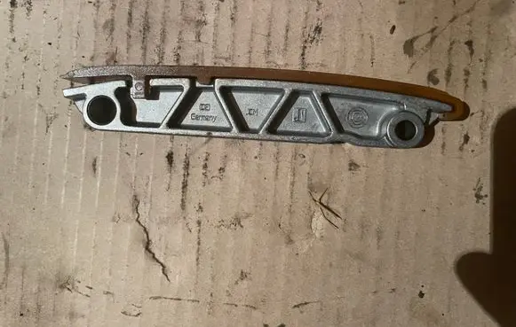 Audi Q7 4L Slide rail for timing chain 059109469G