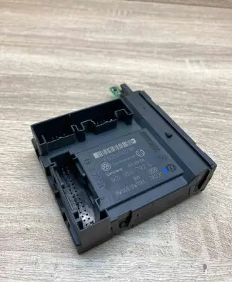 Volkswagen PASSAT B6 Door control unit/module 1K0959792L WindowMotor