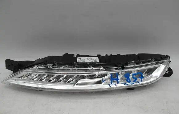 Citroen C4 II Picasso Front fog light 9833404080 89209016