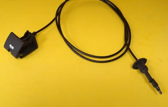 Engine bonnet/hood lock release cable