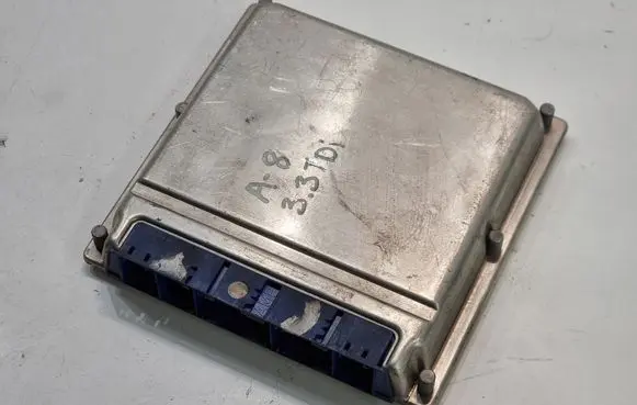 Audi A8 S8 D2 4D Engine control unit/module 4D0907409B 0281001868