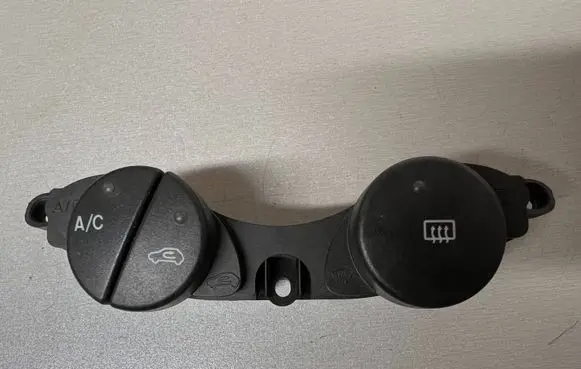 Ford Transit - Tourneo Connect Windscreen/window heater switch 2T1T19A945BA