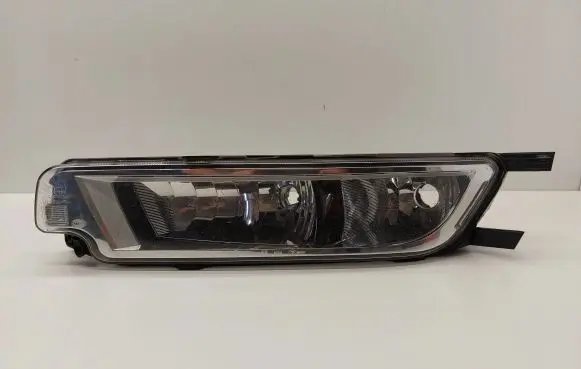 Volkswagen PASSAT B8 Front fog light 3G0941662E