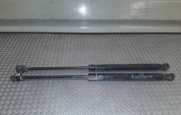 Skoda Fabia Mk2 (5J) Tailgate/trunk strut/damper 