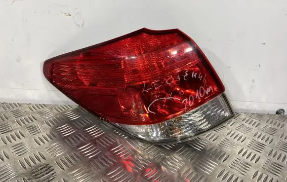 Subaru Legacy Rear/tail lights 22020067