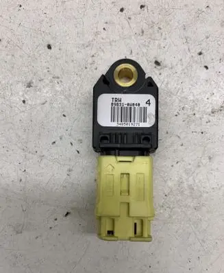 Lexus IS 220D-250-350 Airbag deployment crash/impact sensor 898310W040