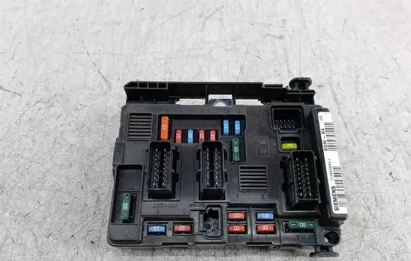 Citroen C2 BSM Control unit 9650618380