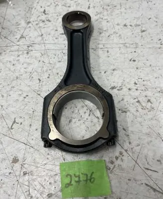 Mercedes-Benz Sprinter W906 Piston with connecting rod 65100