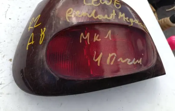 Renault Megane I Rear/tail lights 7700828137