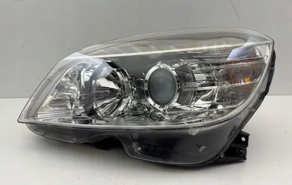 Mercedes-Benz C W204 Headlight/headlamp A2048208361