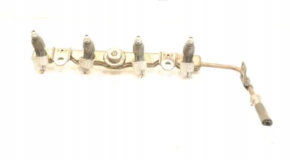Toyota Corolla Verso E121 Fuel main line pipe