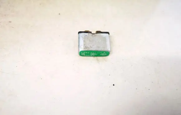 Audi A4 S4 B5 8D Other relay 443937105a