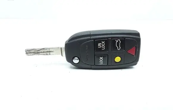 Volvo V70 Ignition key/card 8626557