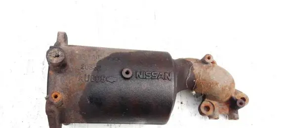 Nissan X-Trail T30 Exhaust manifold AU605 20832