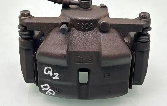 Nissan Qashqai Front brake caliper 41001JD00A